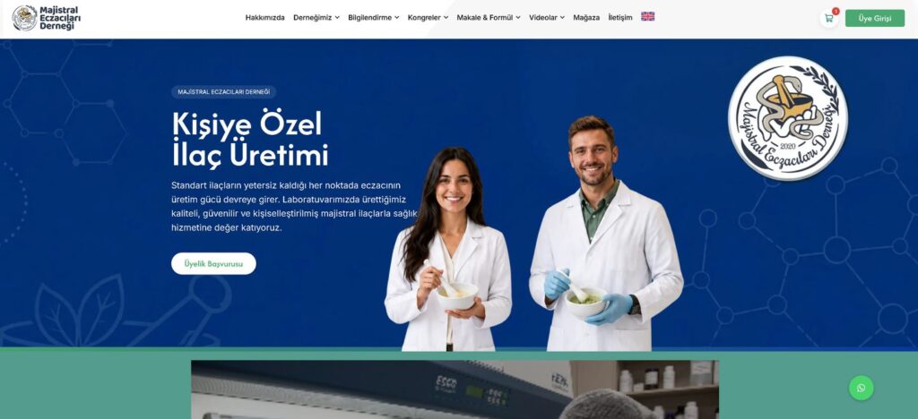 Homepage of majistralecza.epis.to, the pharmacists association website built in WordPress and Elementor